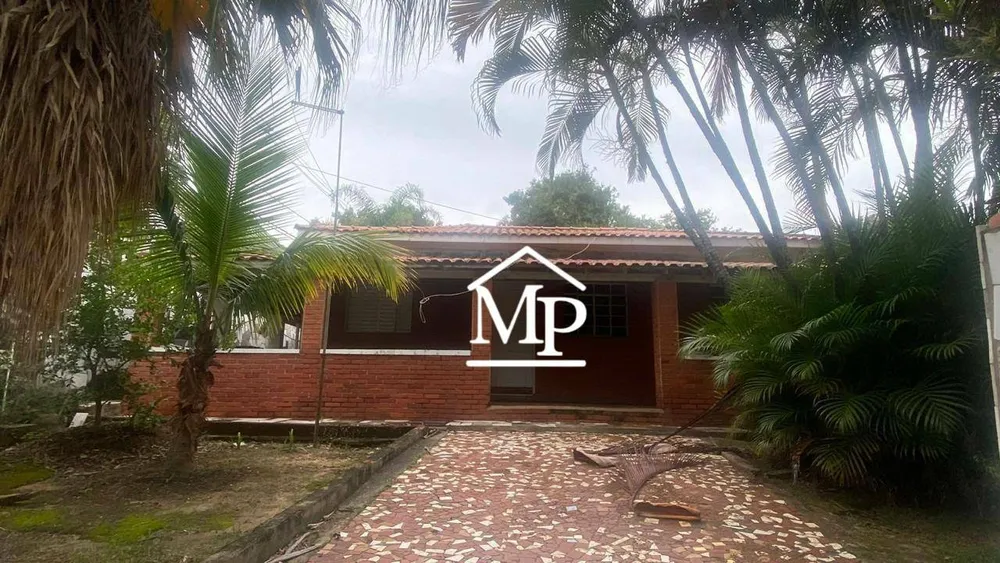 Chácara, 2 quartos, 1229 m² - Foto 1