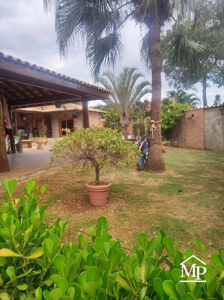 Chácara, 3 quartos, 2600 m² - Foto 8