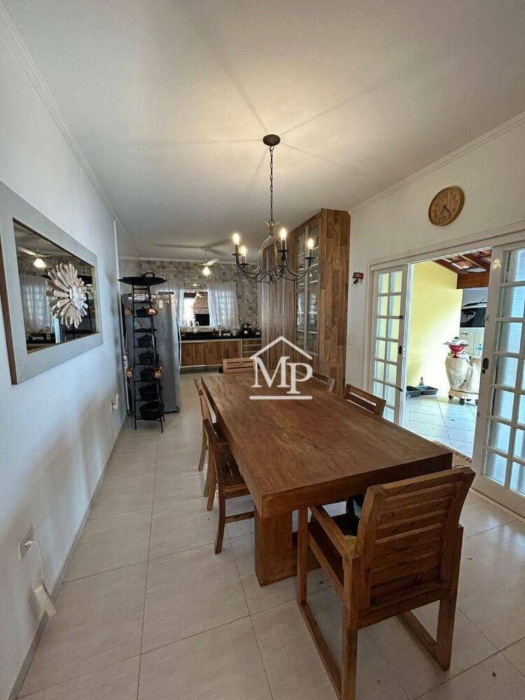 Chácara, 3 quartos, 1000 m² - Foto 1