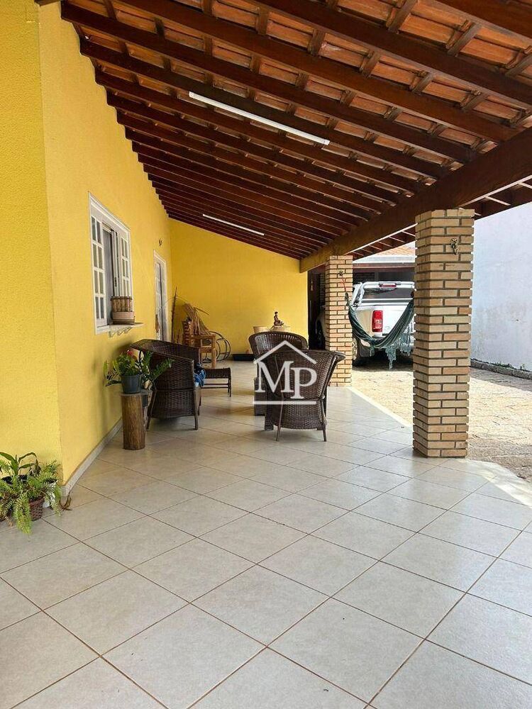 Chácara, 3 quartos, 1000 m² - Foto 4