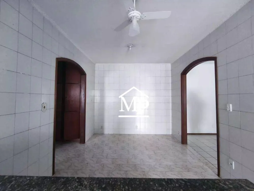 Casa, 3 quartos, 131 m² - Foto 2