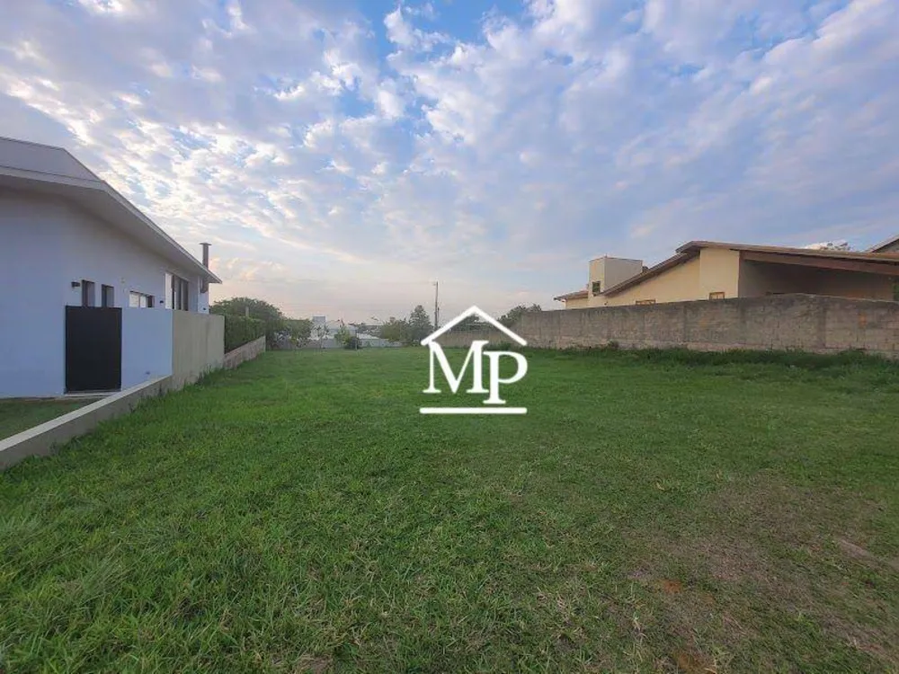 Loteamento e Condomínio, 1000 m² - Foto 1