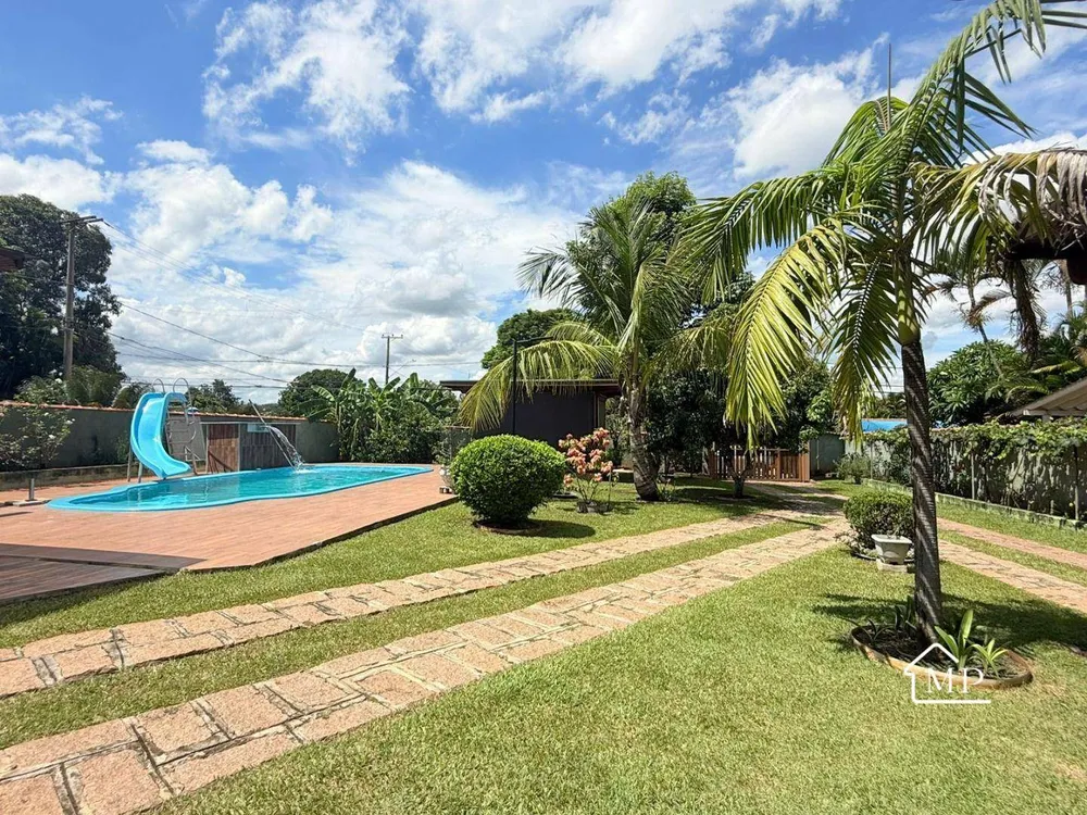 Chácara, 3 quartos, 1000 m² - Foto 1