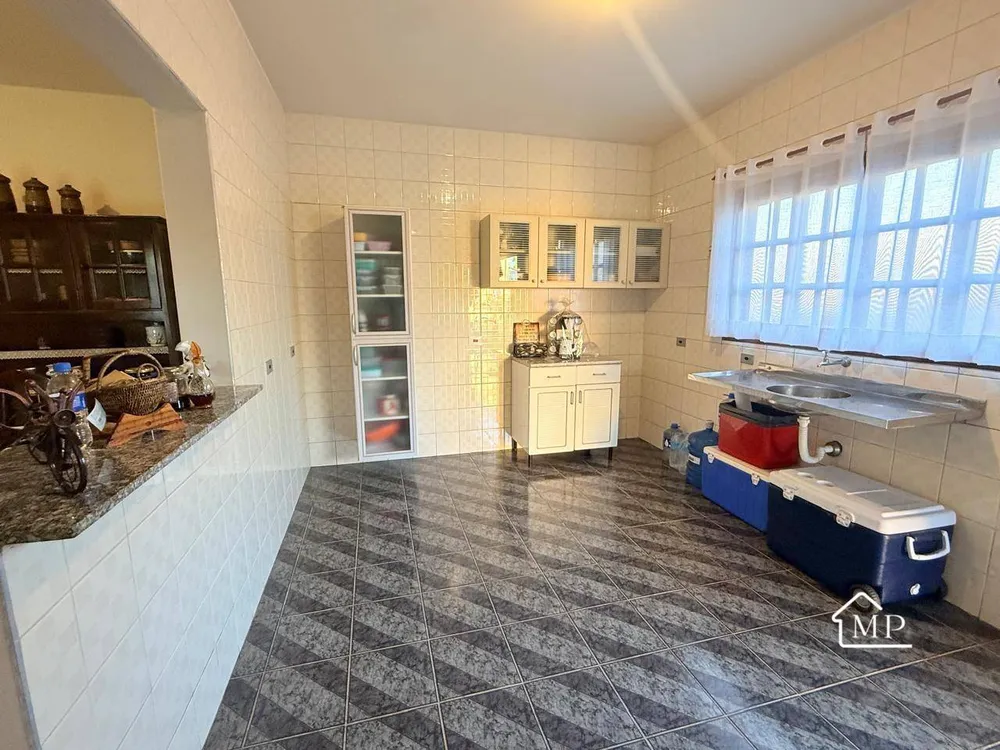 Chácara, 4 quartos, 1000 m² - Foto 2