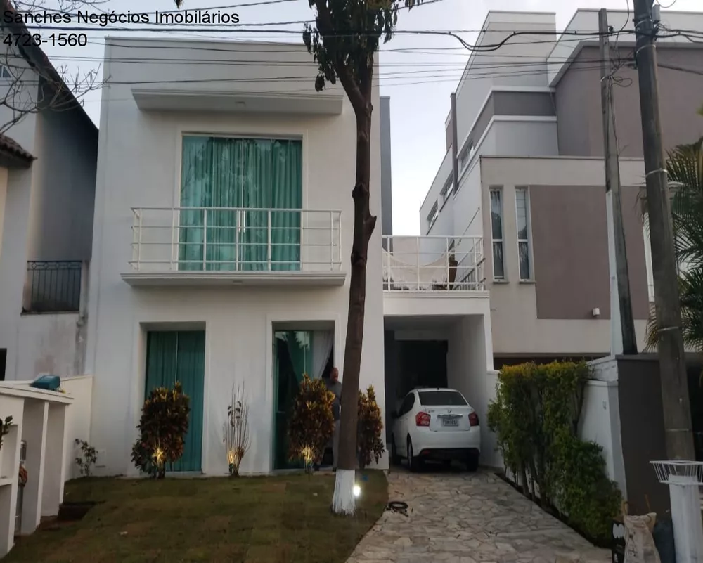 Casa de Condomínio à venda com 3 quartos, 300m² - Foto 1