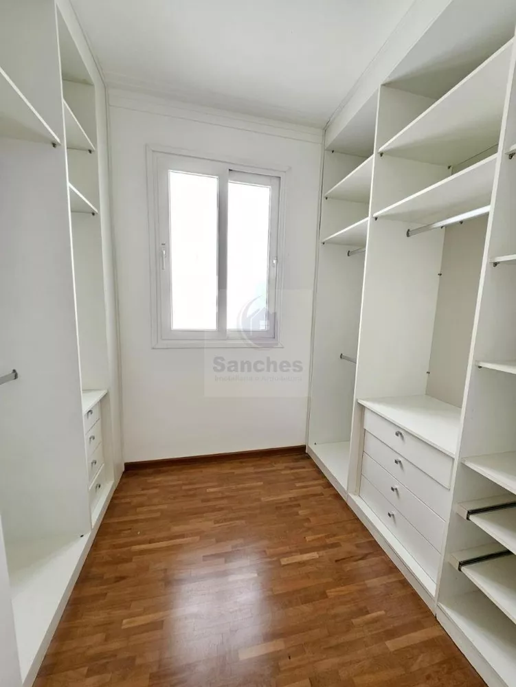 Casa de Condomínio para alugar com 4 quartos, 300m² - Foto 27