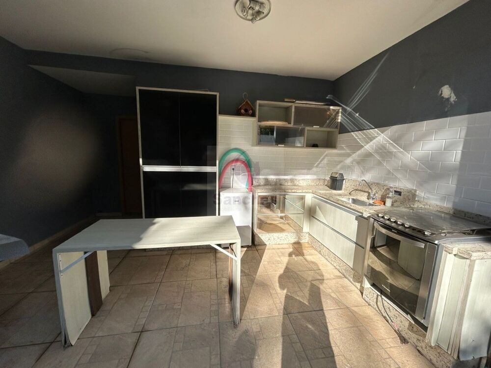 Sobrado, 3 quartos, 300 m² - Foto 4