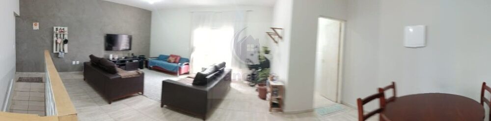 Casa, 3 quartos, 212 m² - Foto 4