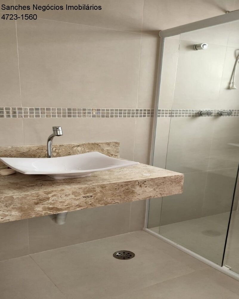 Sobrado, 4 quartos, 270 m² - Foto 2