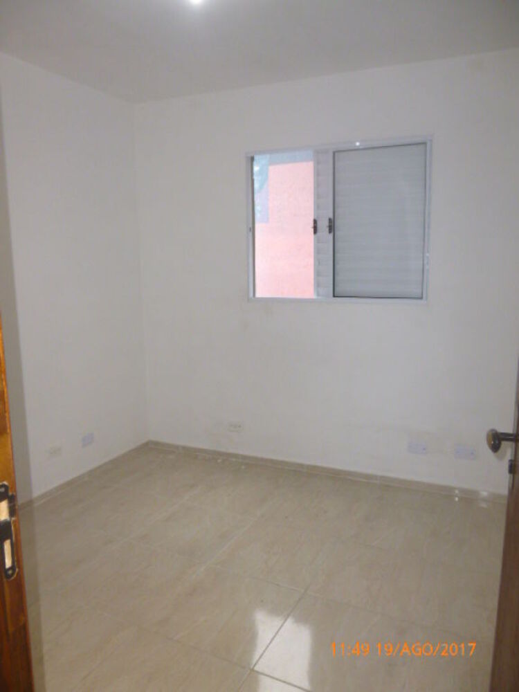 Casa para alugar com 1 quarto, 32m² - Foto 11