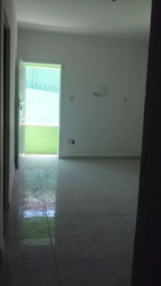 Casa para alugar com 1 quarto, 50m² - Foto 6