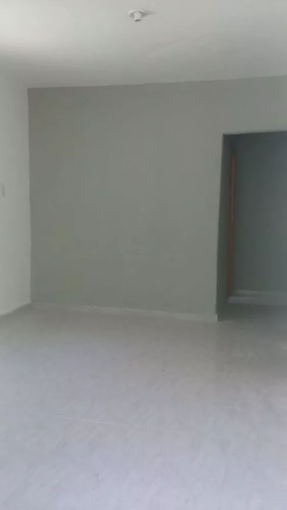 Casa para alugar com 1 quarto, 50m² - Foto 5