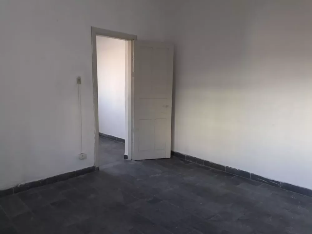 Casa para alugar com 1 quarto, 40m² - Foto 2