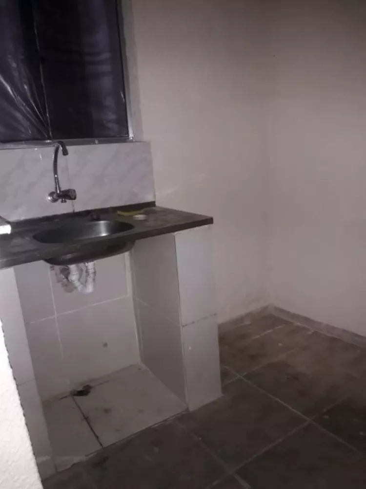 Apartamento para alugar com 1 quarto, 30m² - Foto 2