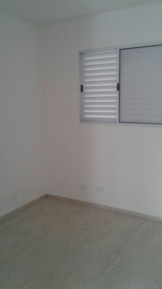 Casa para alugar com 1 quarto, 32m² - Foto 6