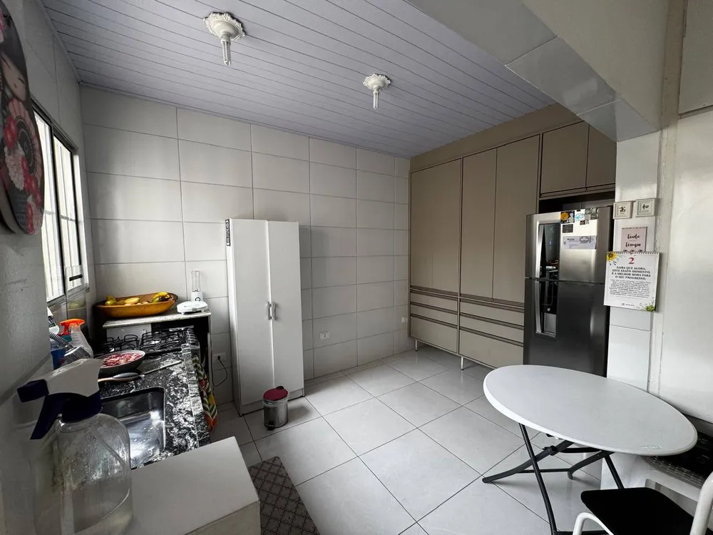Casa, 4 quartos, 146 m² - Foto 1