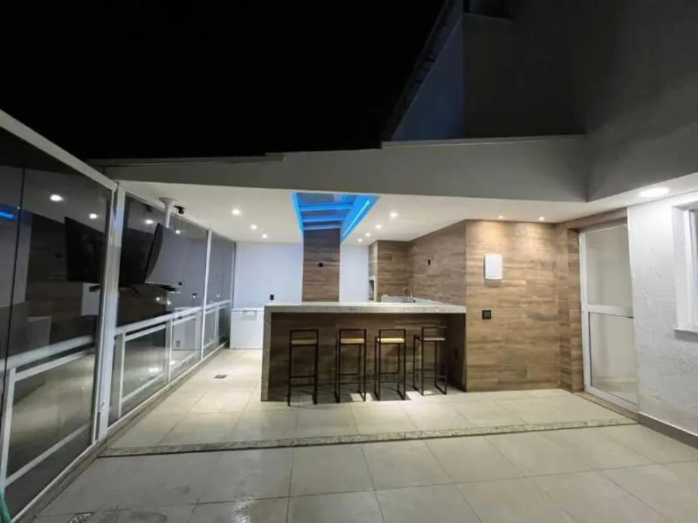 Cobertura, 2 quartos, 200 m² - Foto 1