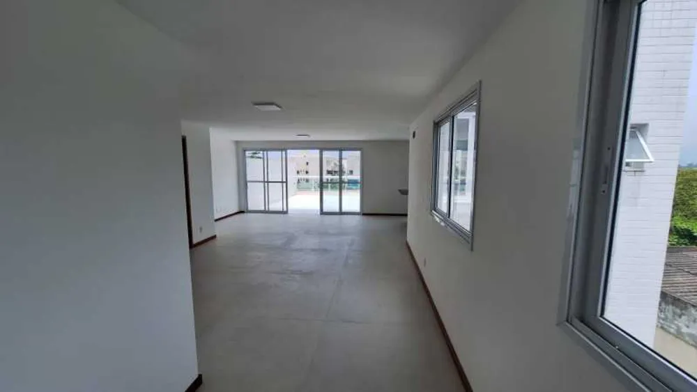 Cobertura, 3 quartos, 200 m² - Foto 1