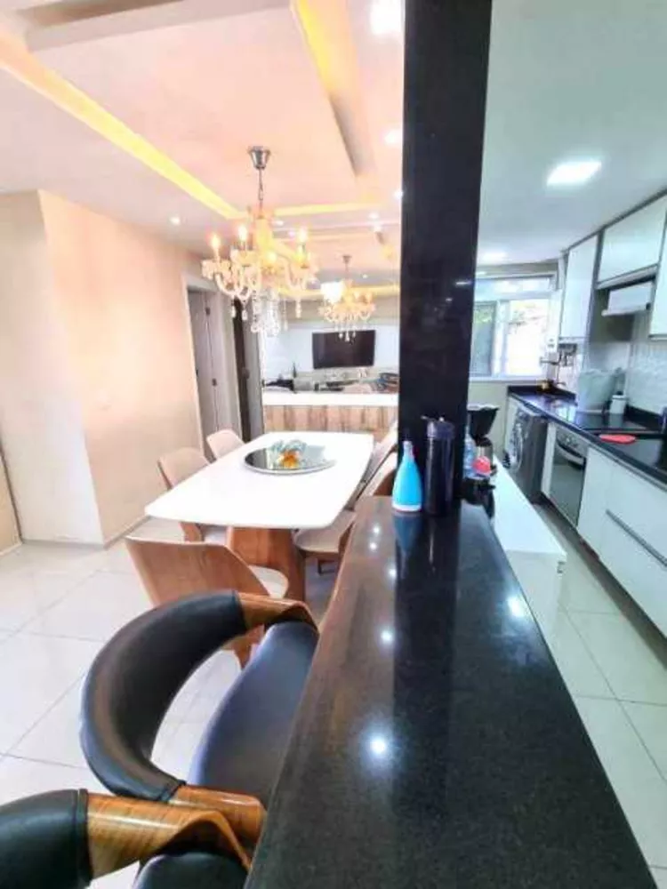 Cobertura, 3 quartos, 131 m² - Foto 2