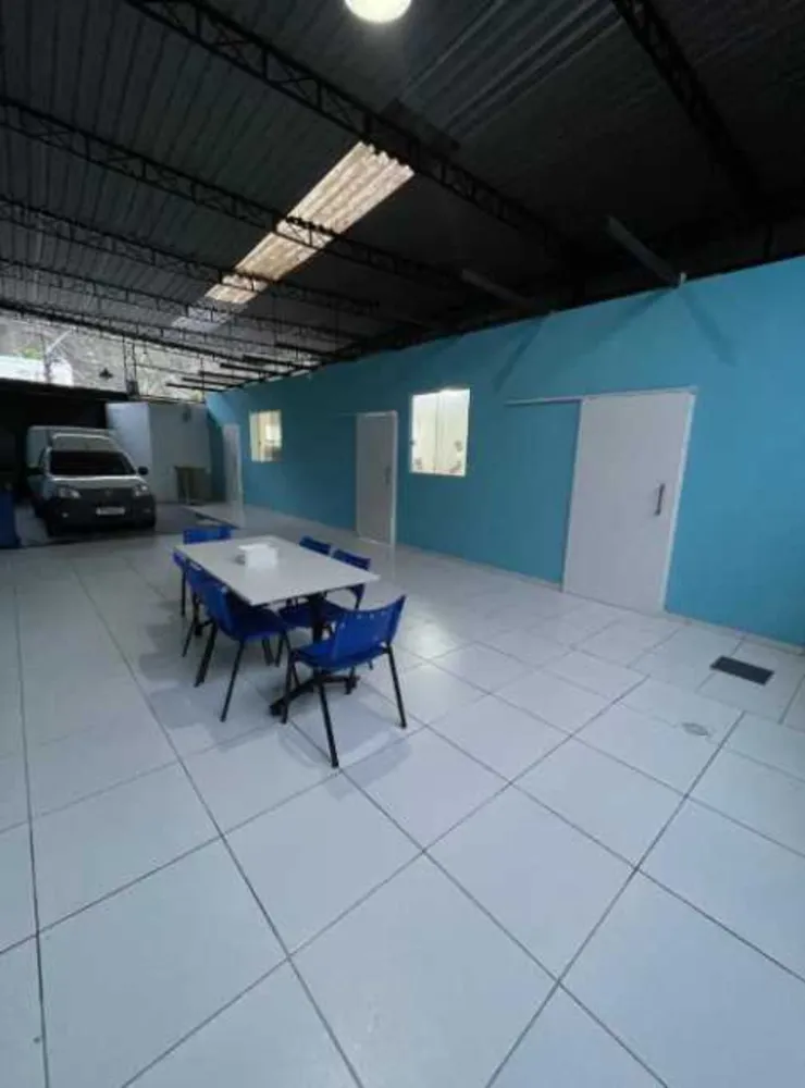 Depósito-Galpão, 200 m² - Foto 1
