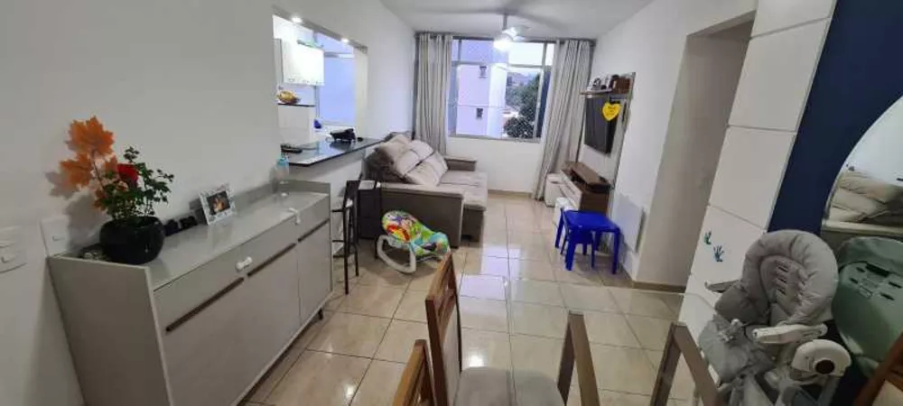 Apartamento à venda com 2 quartos, 62m² - Foto 5