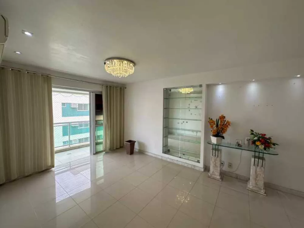 Cobertura, 3 quartos, 213 m² - Foto 4