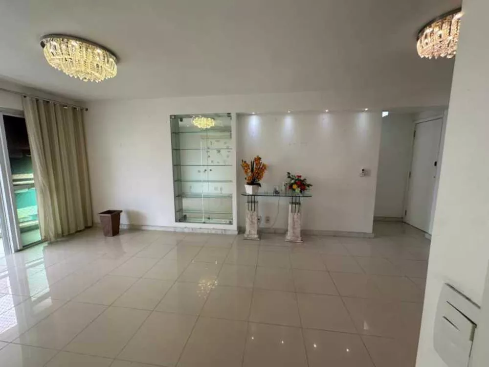 Cobertura, 3 quartos, 213 m² - Foto 5