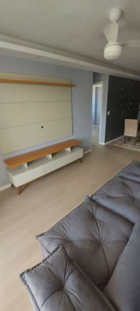 Apartamento à venda com 2 quartos, 80m² - Foto 2