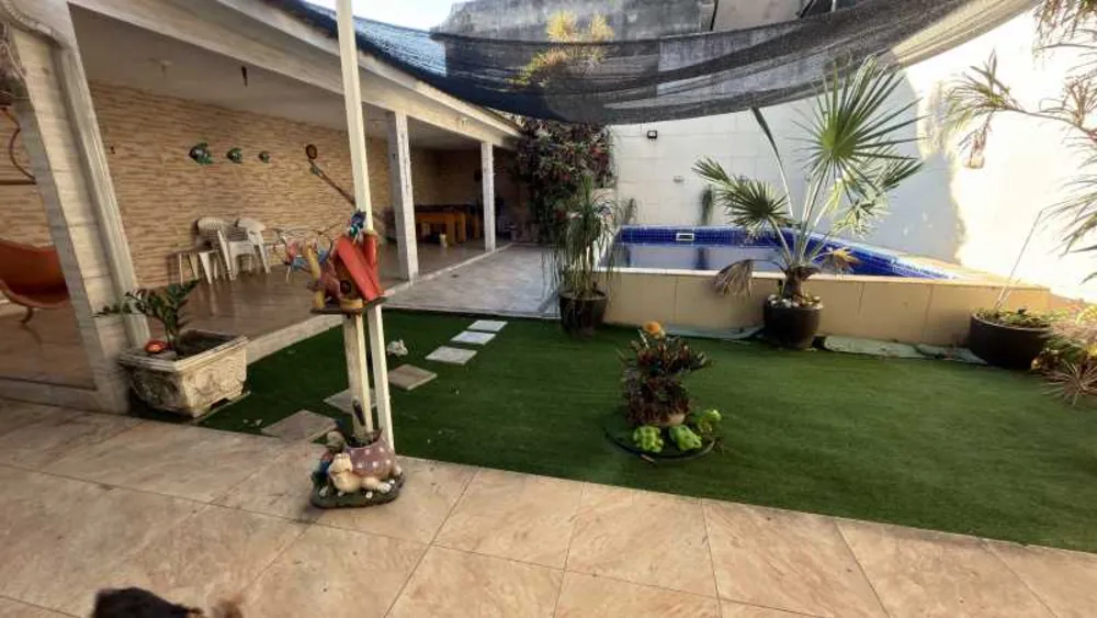 Casa, 6 quartos, 400 m² - Foto 1