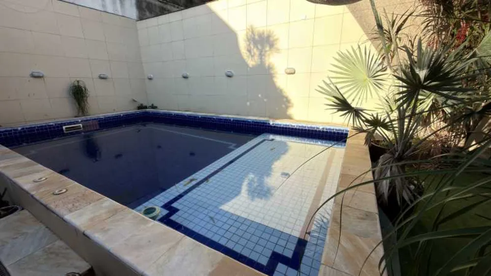 Casa, 6 quartos, 400 m² - Foto 6