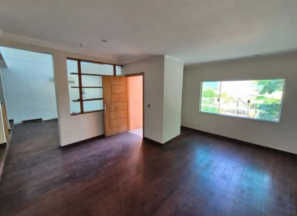 Casa, 4 quartos, 320 m² - Foto 2