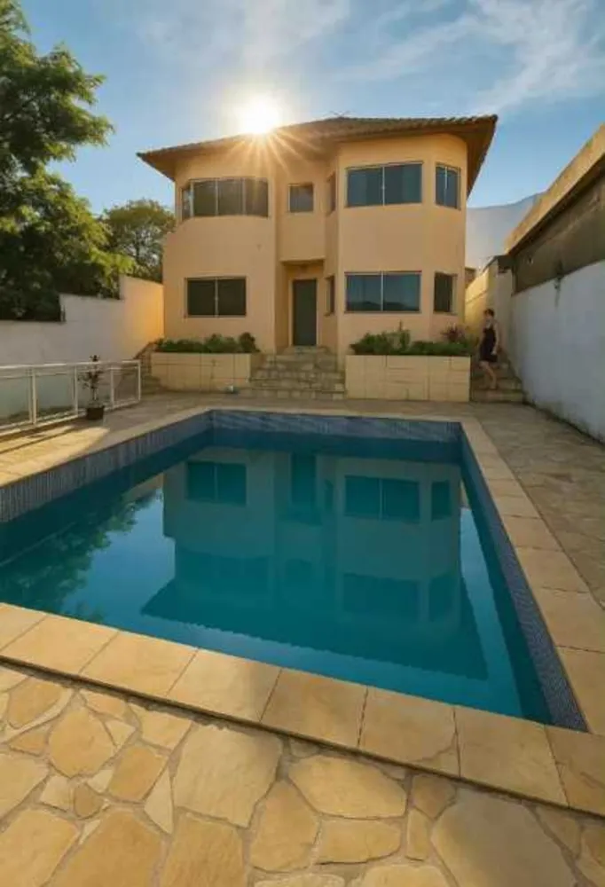 Casa, 4 quartos, 320 m² - Foto 1
