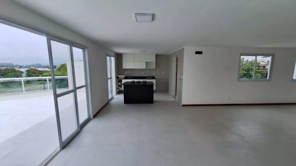 Cobertura, 3 quartos, 200 m² - Foto 2