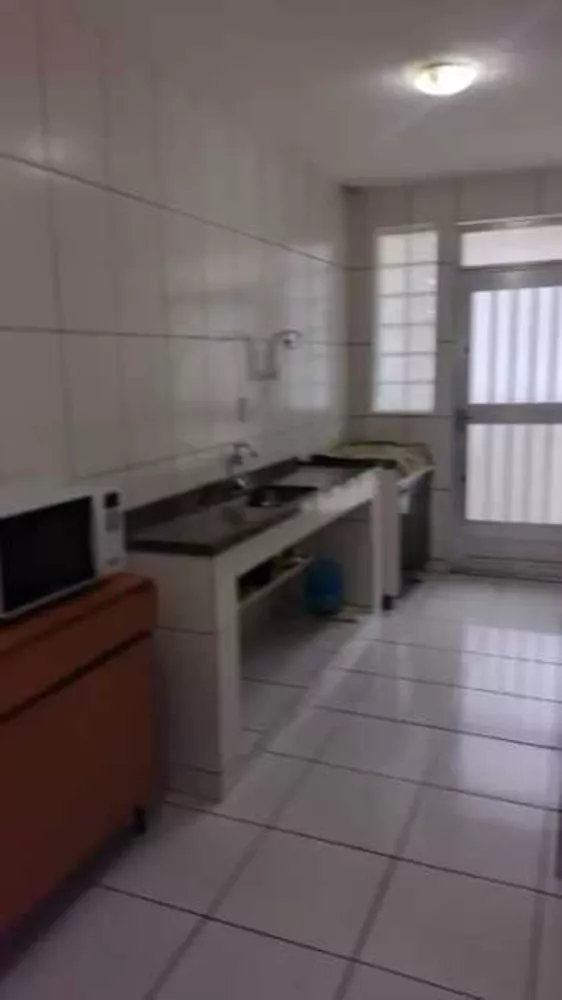 Casa, 2 quartos, 230 m² - Foto 6