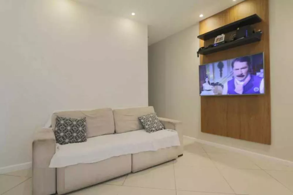 Apartamento à venda com 3 quartos, 61m² - Foto 3