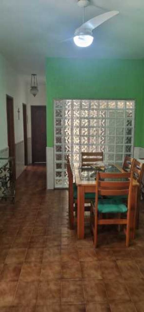 Casa à venda com 4 quartos, 224m² - Foto 4