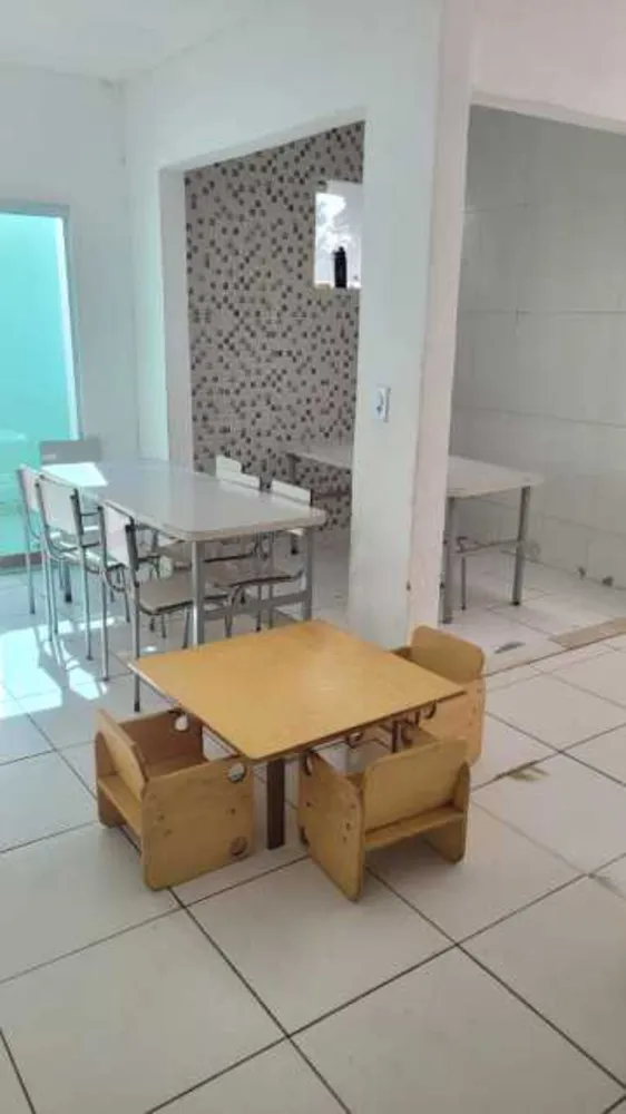 Casa, 7 quartos, 240 m² - Foto 7