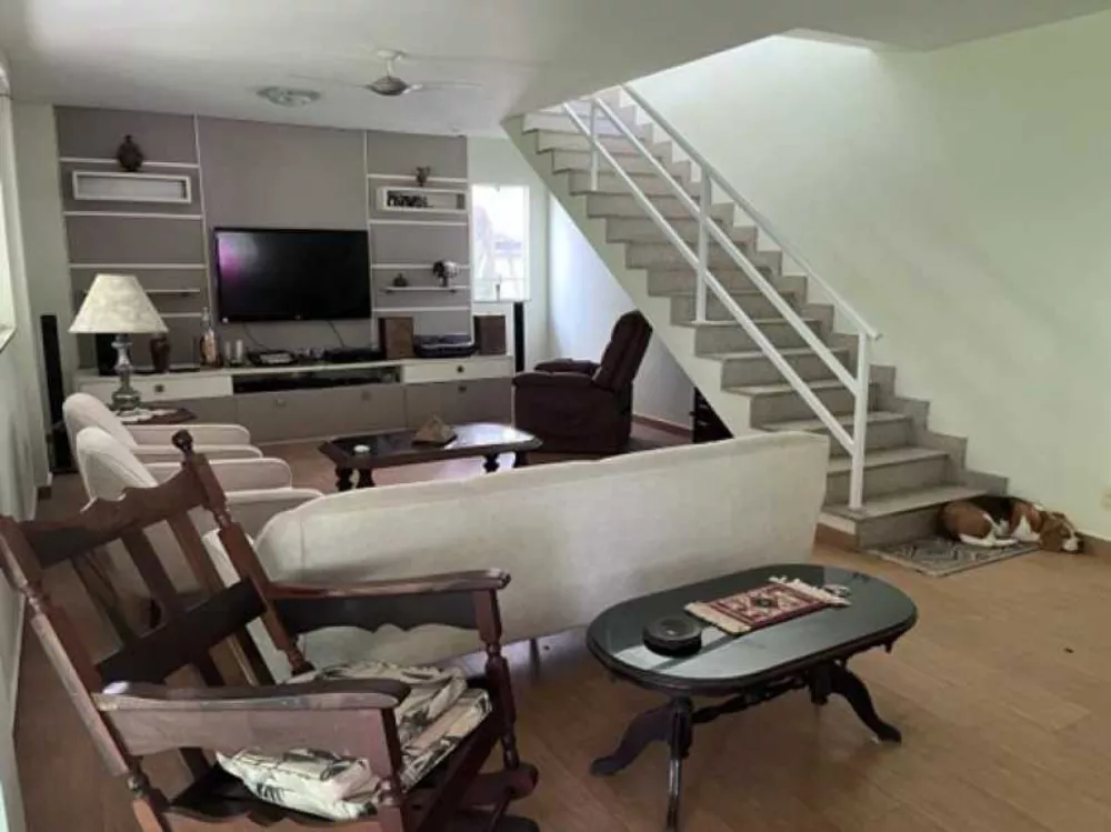 Casa, 4 quartos, 374 m² - Foto 2