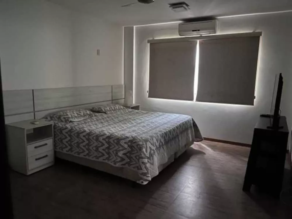 Casa, 4 quartos, 374 m² - Foto 12