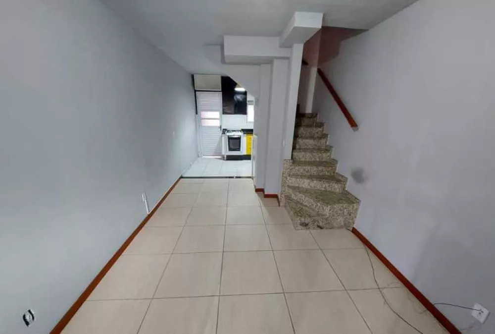 Casa de Condomínio, 2 quartos - Foto 1