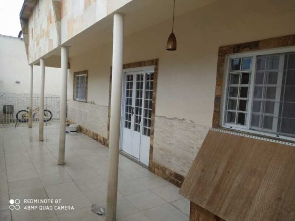 Casa, 3 quartos, 182 m² - Foto 1