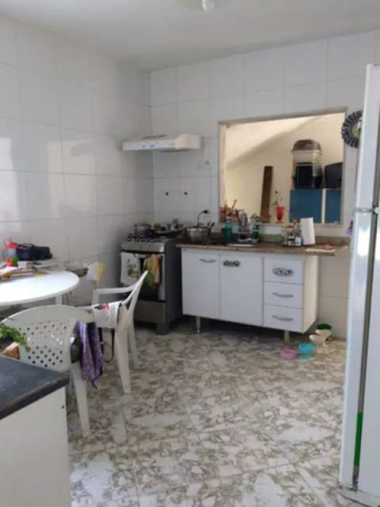 Apartamento à venda com 2 quartos, 108m² - Foto 4