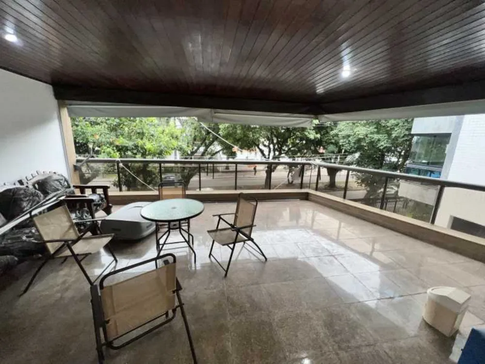 Apartamento, 3 quartos, 170 m² - Foto 1