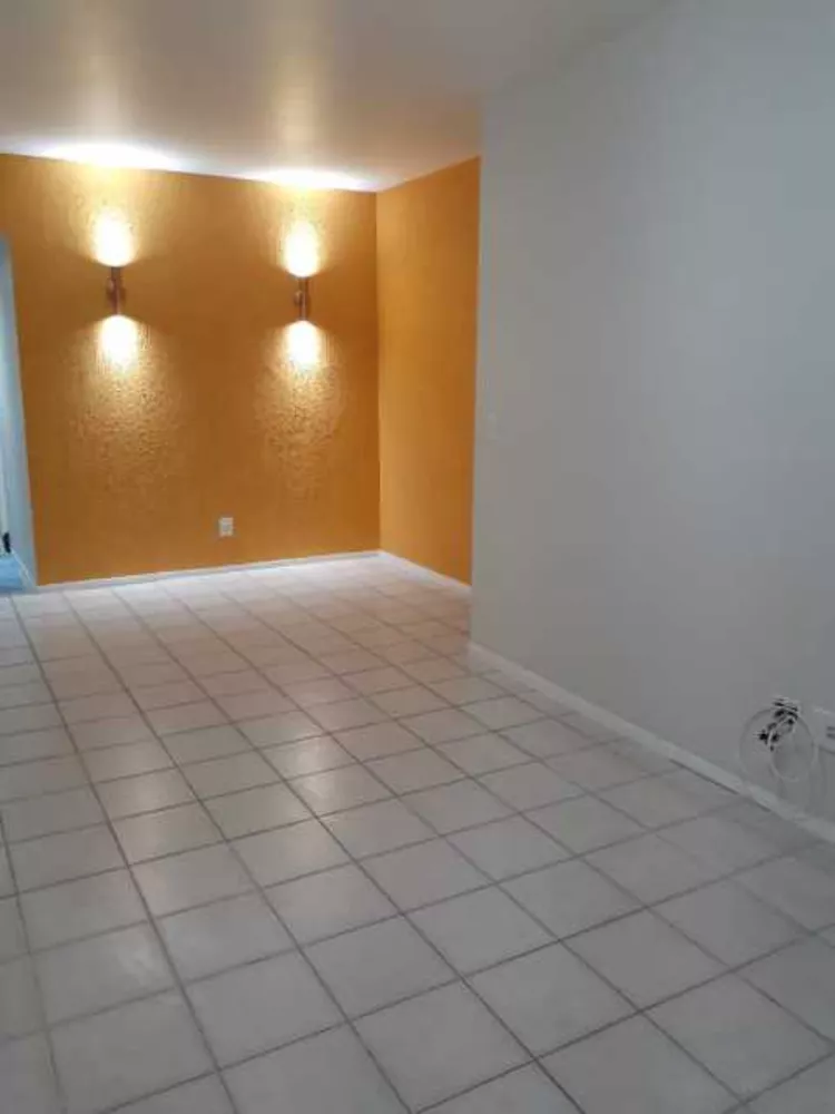 Apartamento, 2 quartos, 81 m² - Foto 2