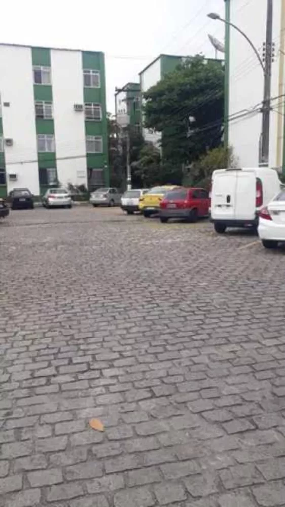 Apartamento à venda com 2 quartos, 50m² - Foto 2