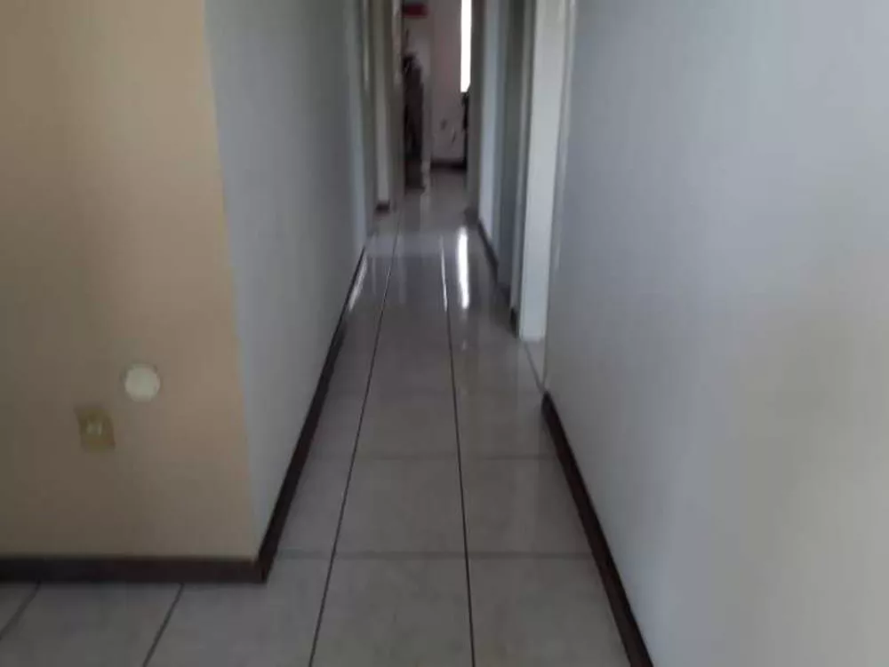 Casa, 4 quartos, 200 m² - Foto 10