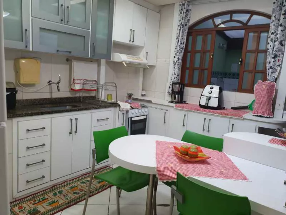Casa, 3 quartos, 188 m² - Foto 12