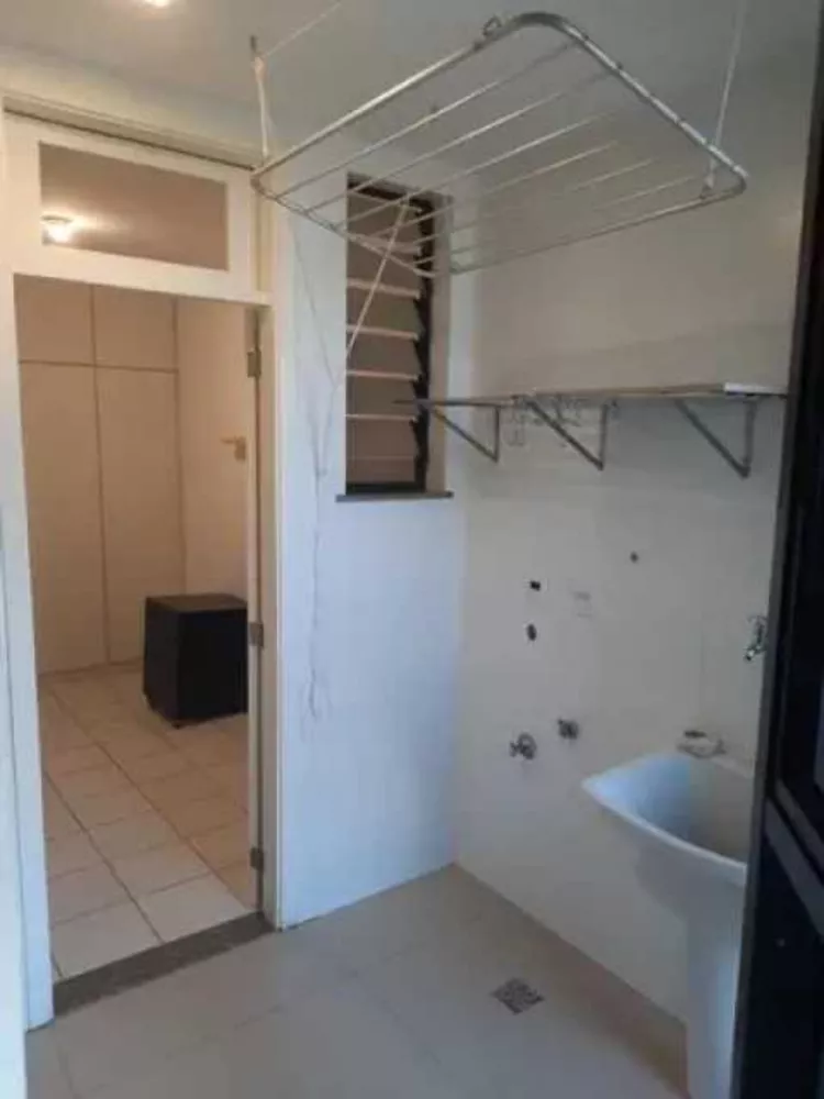 Apartamento à venda com 2 quartos, 107m² - Foto 2