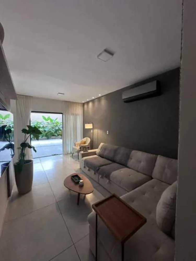 Casa, 2 quartos, 200 m² - Foto 1
