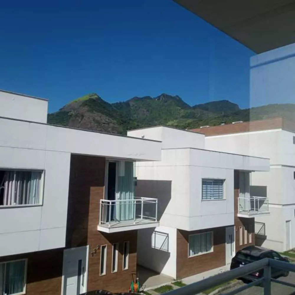 Casa de Condomínio à venda com 3 quartos, 124m² - Foto 2